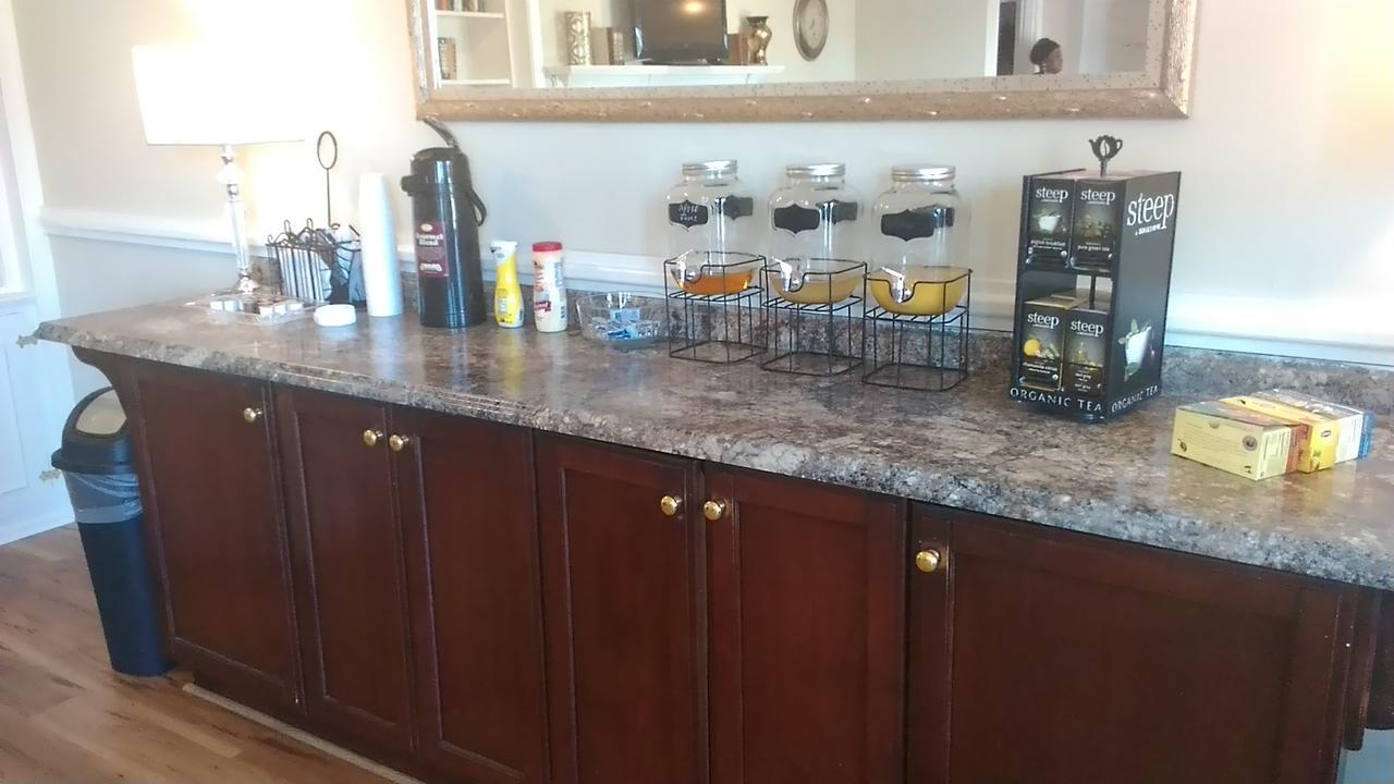 Colonial Inn Seekonk Luaran gambar
