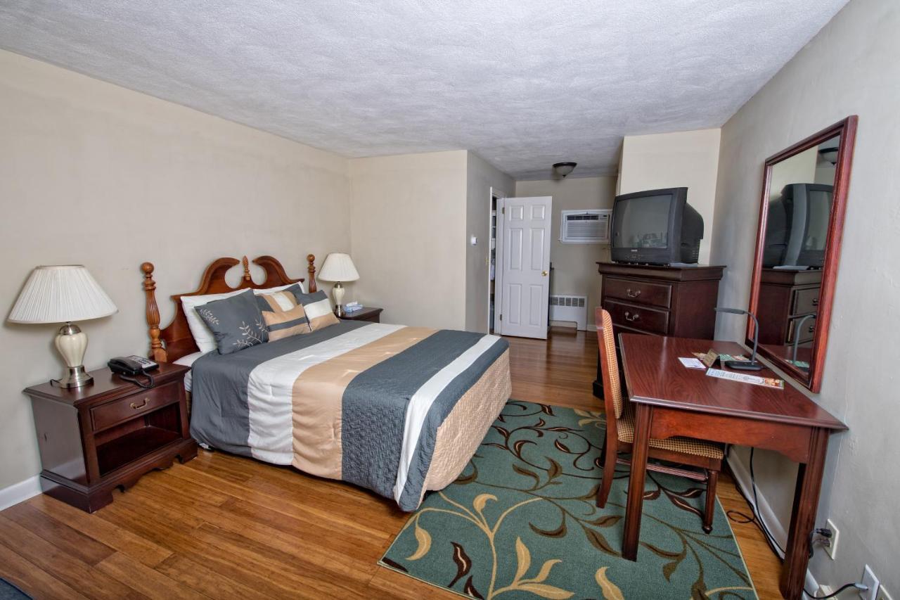 Colonial Inn Seekonk Luaran gambar
